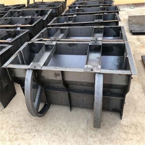 预制隔离墩模具价格