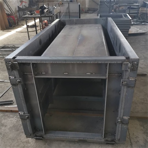 生态排水槽钢模具尺寸
