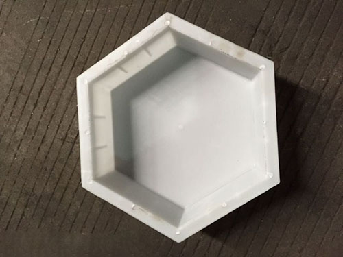 空心六棱块塑料模具加工