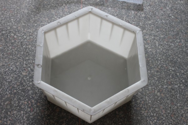 预制六角护坡模具厂商