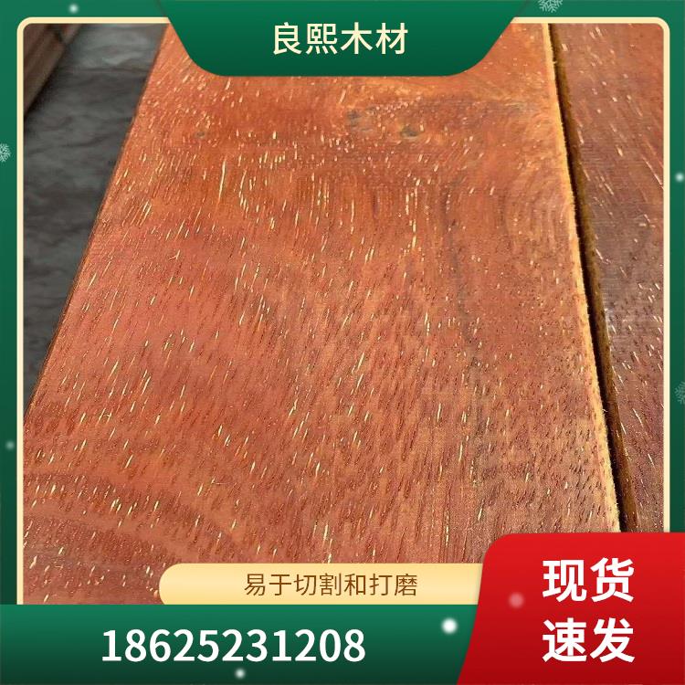 菠萝格木材