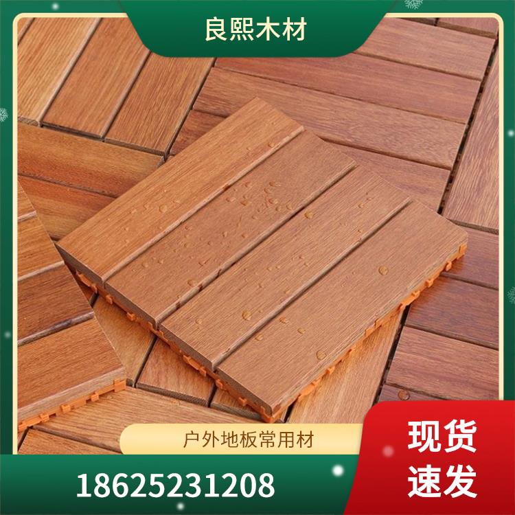 防腐木凉亭
