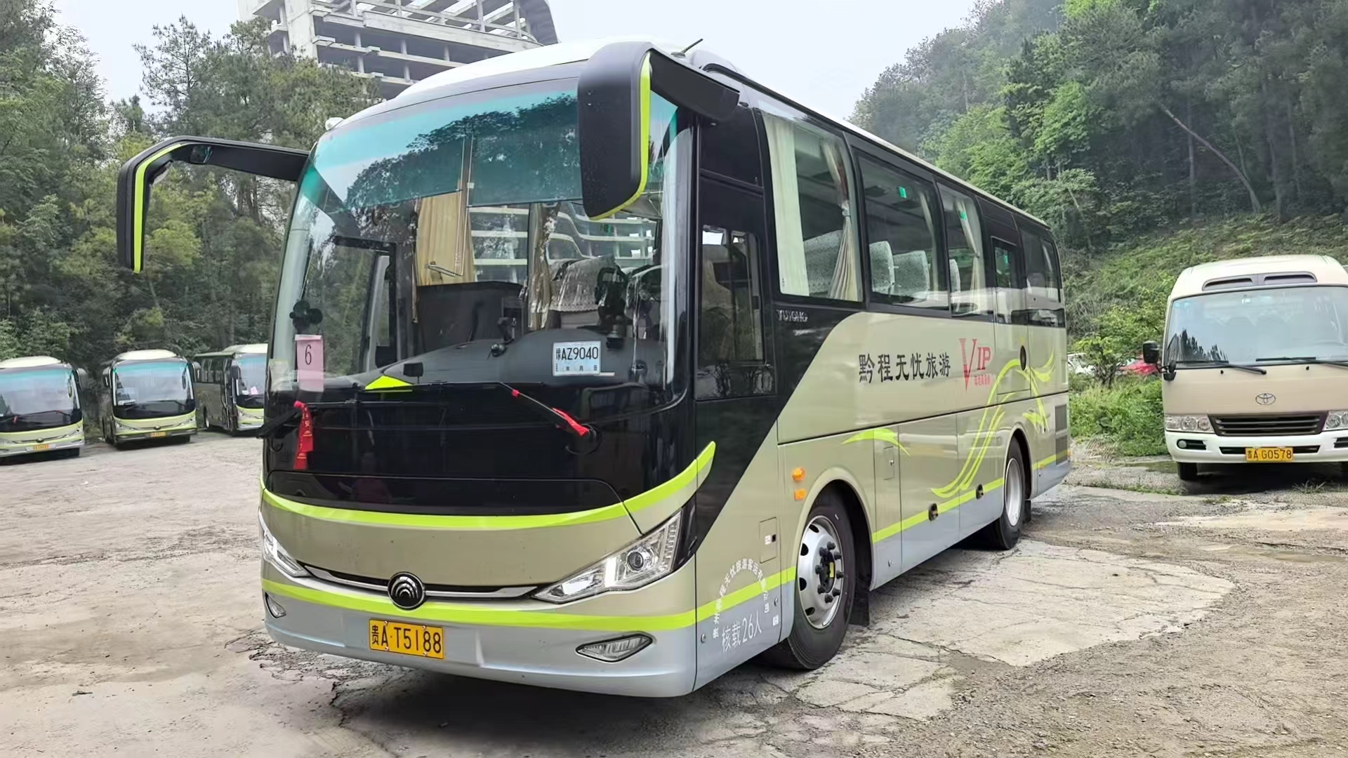 贵州贵阳息烽中巴考斯特商务包车
