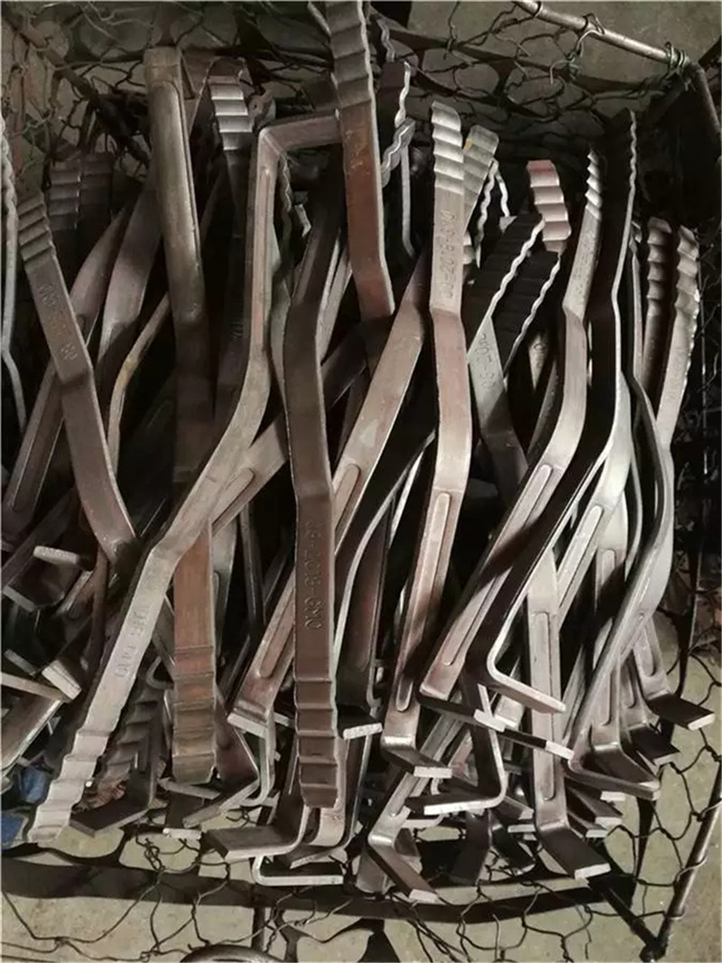 俄标P33火车闸瓦钎