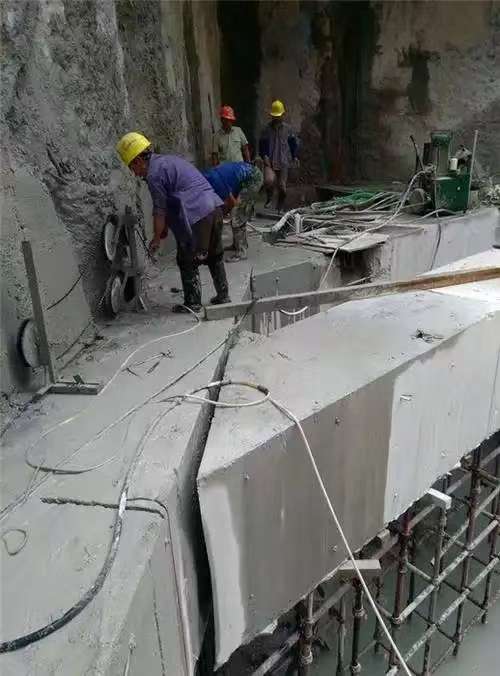 河北唐山地区水下切割施工