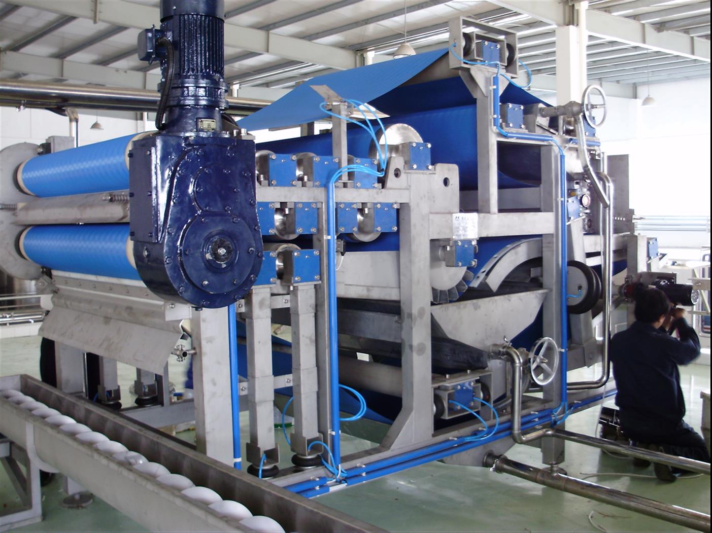 黄冈带式压滤机技术良好质量可靠润新食品机械制造