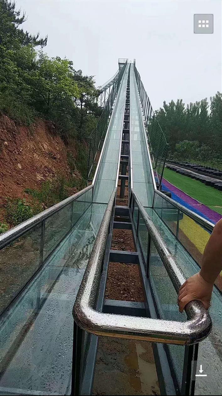 7d玻璃栈道定制专业承接栈道工程