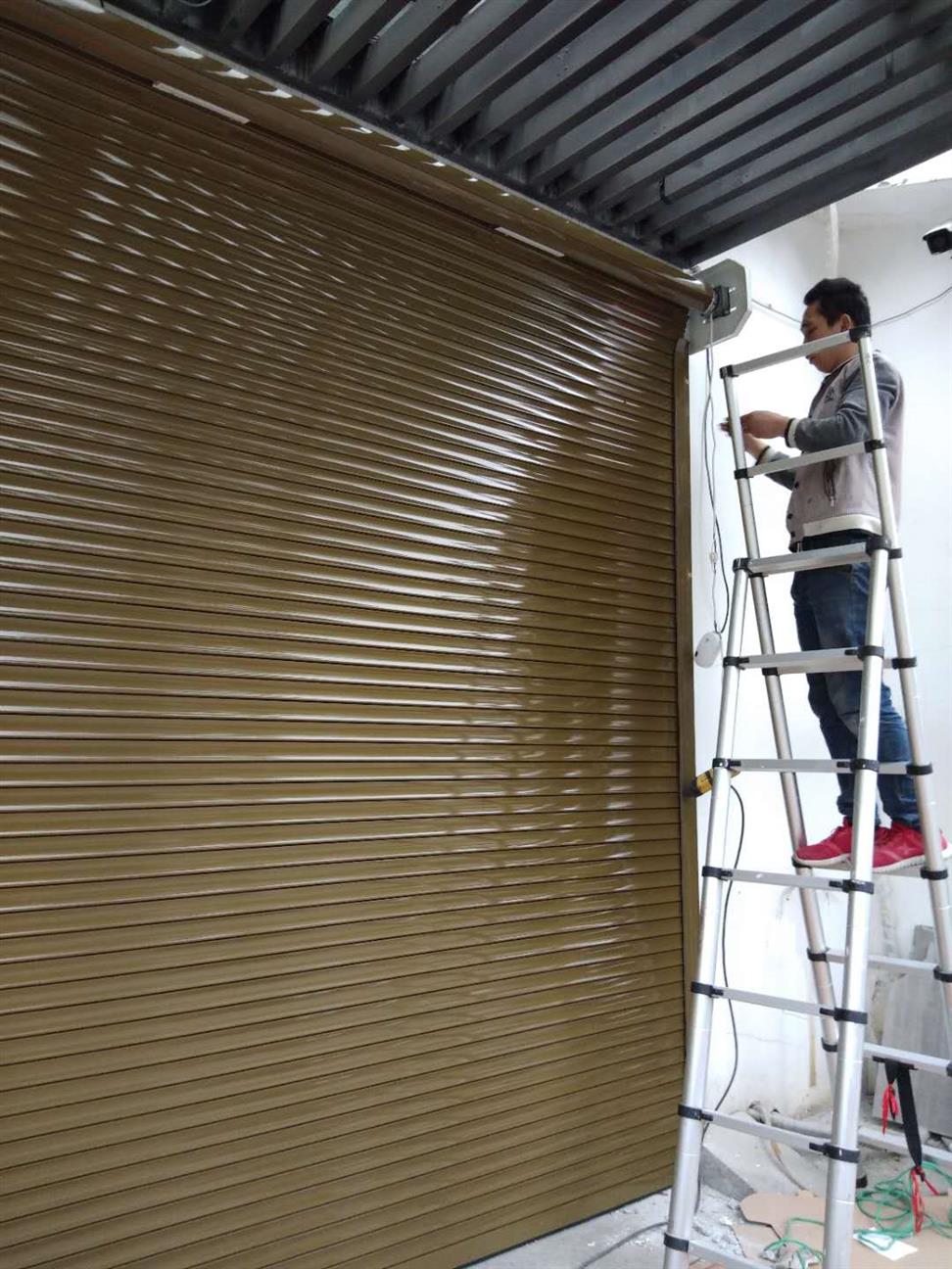 泰州卷帘门订制厂 节省能源 高速自动关闭 苏皇