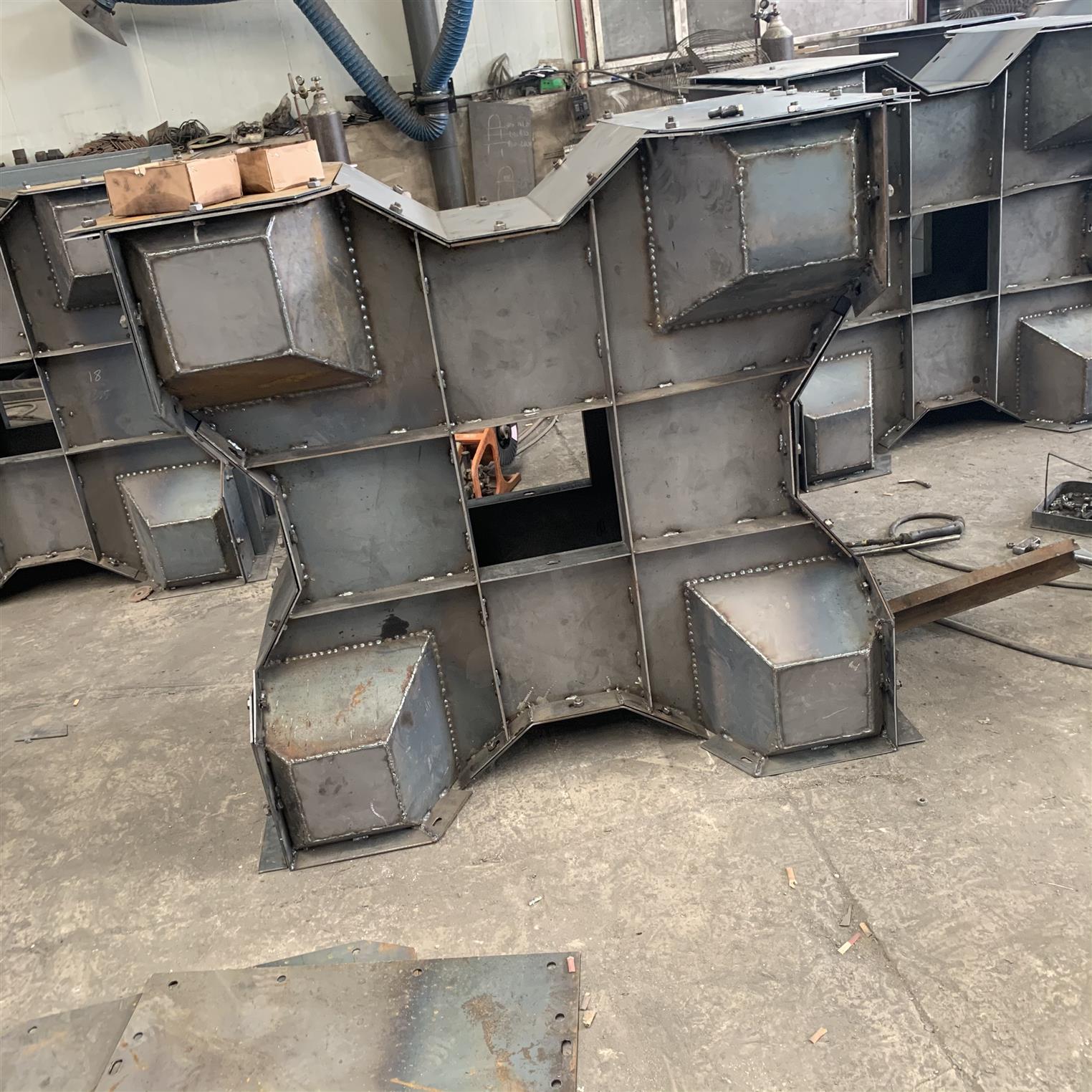 防浪石钢模具型号