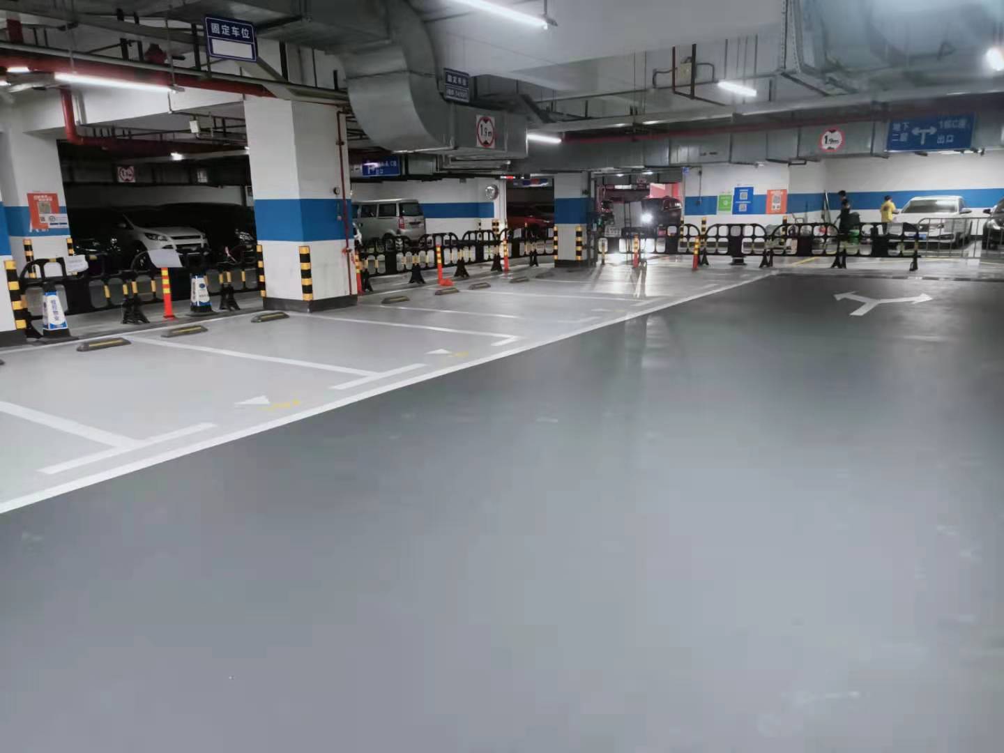 搜了网为您找到694条车库地板漆的相关产品参数信息